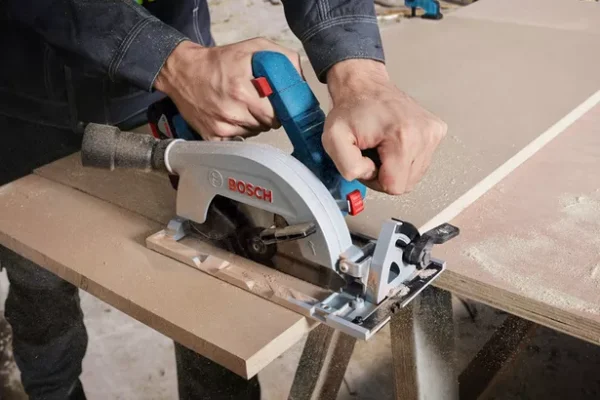 Bosch Cordless Circular Saw GKS 185-LI (Solo) Professional - Image 7